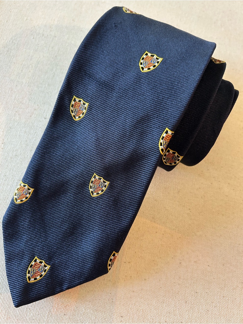 Polo Ralph Lauren Crest Collegiate Pattern Silk Tie in Blue Like New
